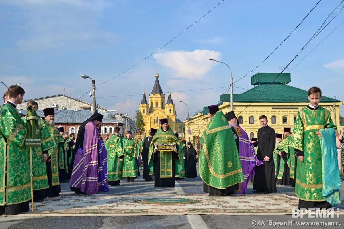 Духовенство церкви Сергия Радонежского в Нижнем Новгороде. Встреча мощей Сергия Радонежского. Встреча мощей Сергия Радонежского в Нижнем Новгороде. Мощами преподобного Сергия Радонежского.