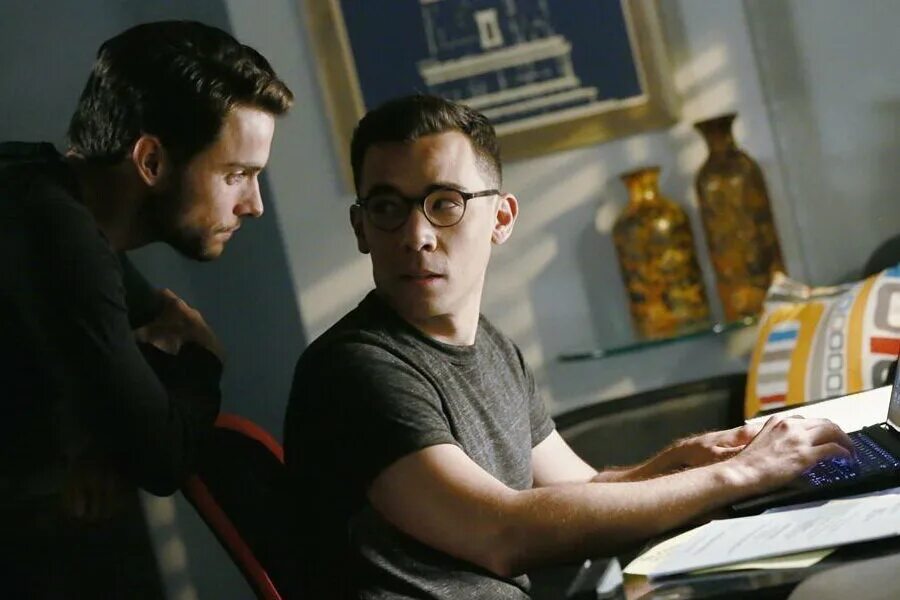 Оливер хэмптон. Оливер как избежать. Кинзу оливер. Оливер как избежать. Оливер как избежать.