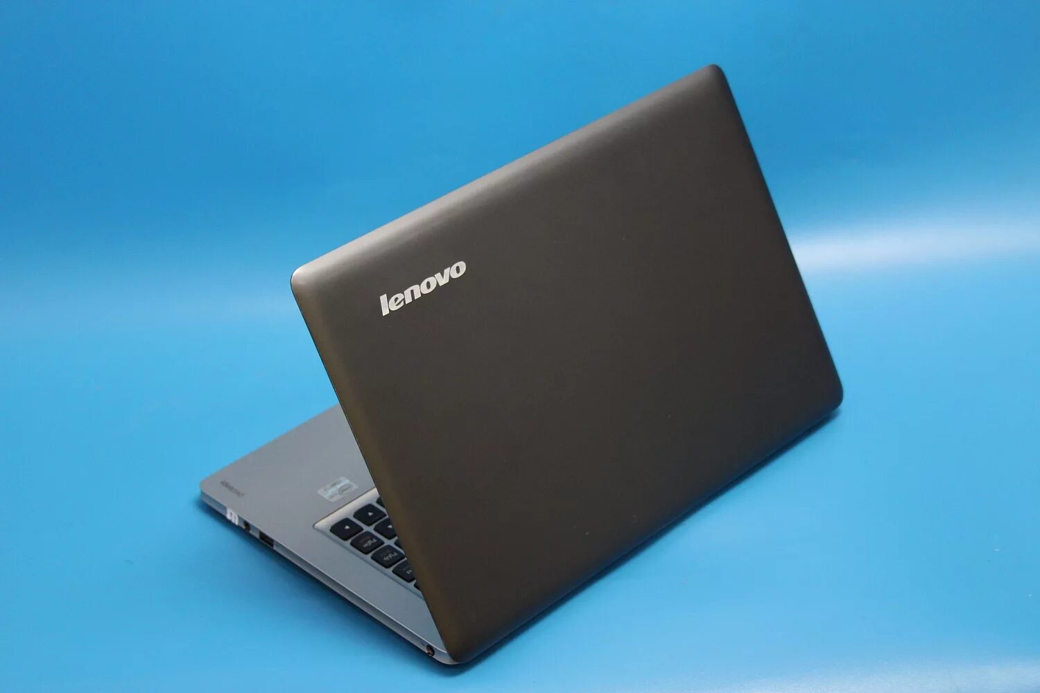 Ультрабук леново. Lenovo Ultrabook. Lenovo FC 620s. Ноутбук леново авито