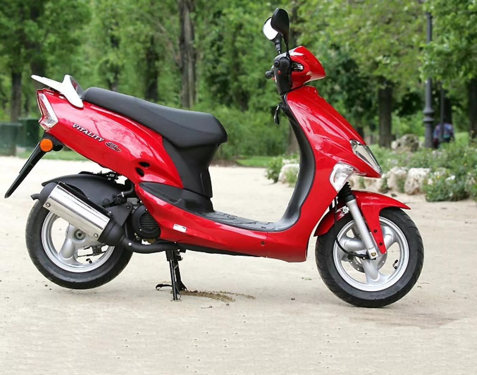 Vitality 50. Kymco vitality 50. Vitality 50. Скутер кимко виталити. Kymco vitality.