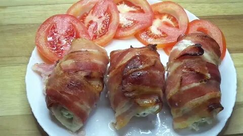 Как приготовить куриные рулетики в беконе
