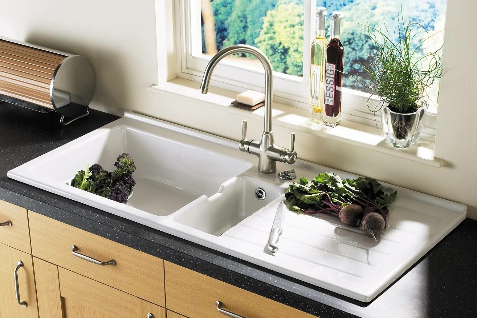 Моечная передаточное окно 1100. Мойка blanco classic pro 6s-if. Современные раковины для кухни. Угловая раковина на кухню. Мойка villeroy&boch single-bowl sink.
