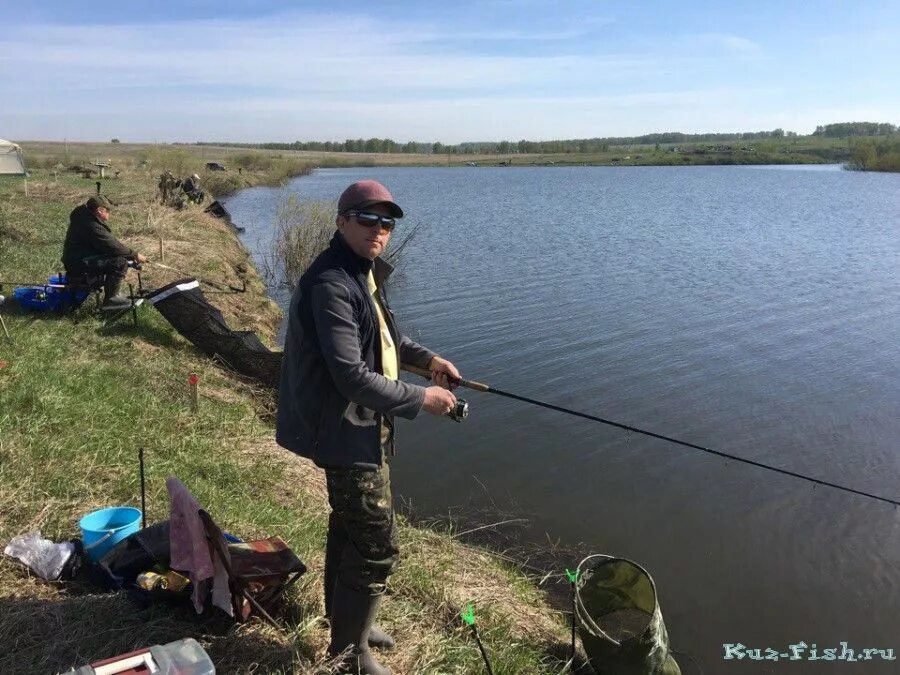 Рыбалка береговой кемерово. Кемеровская платная рыбалка. Платная рыбалка в кемеровской. Рыбалка в новокузнецке места. Места для рыбалки кемерово.