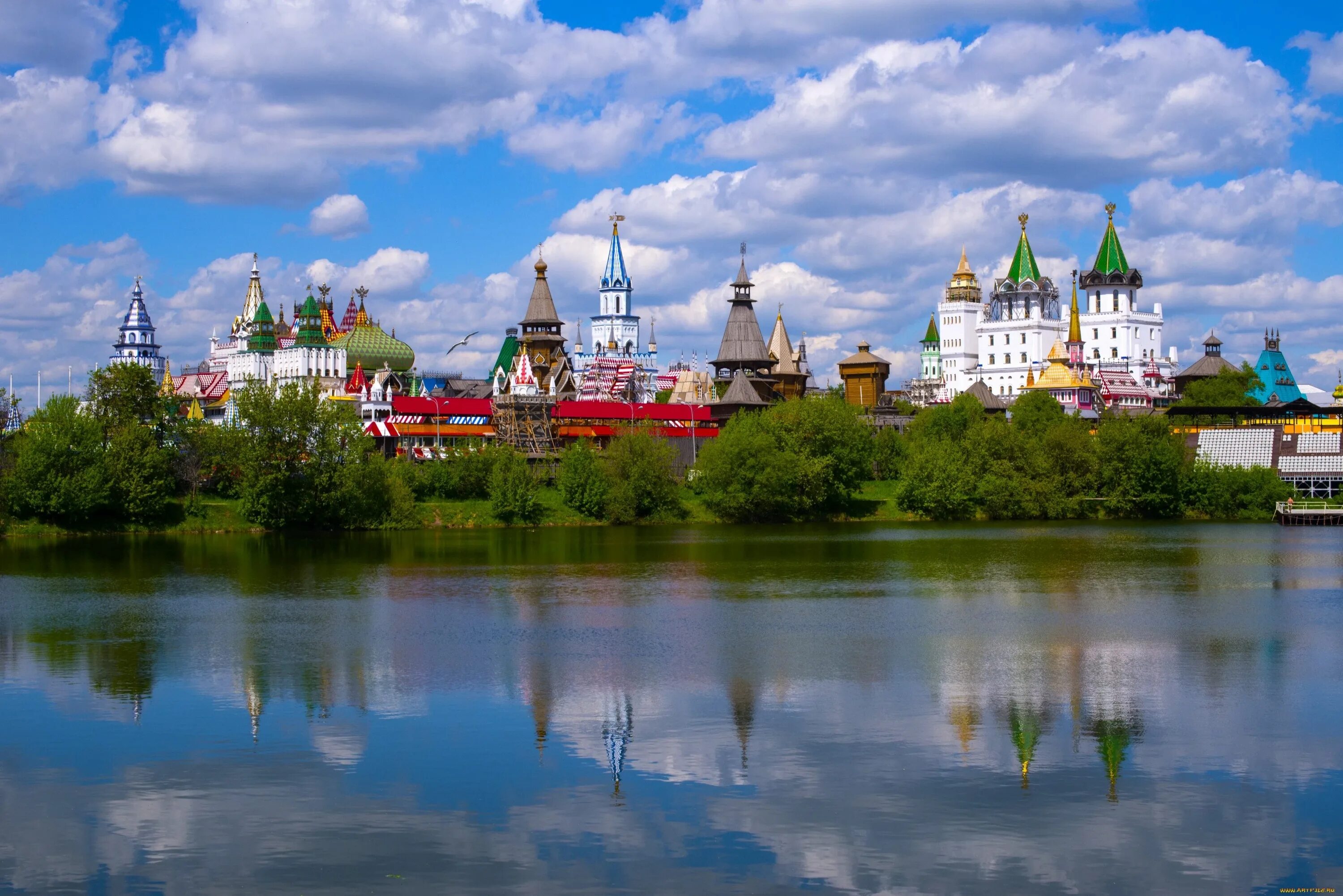 Интересные фотографии россии. Измайловский Кремль Москва. Измайловский монастырь в Москве. Измайловский Кремль монастырь. Измайловский Кремль Москва летом.