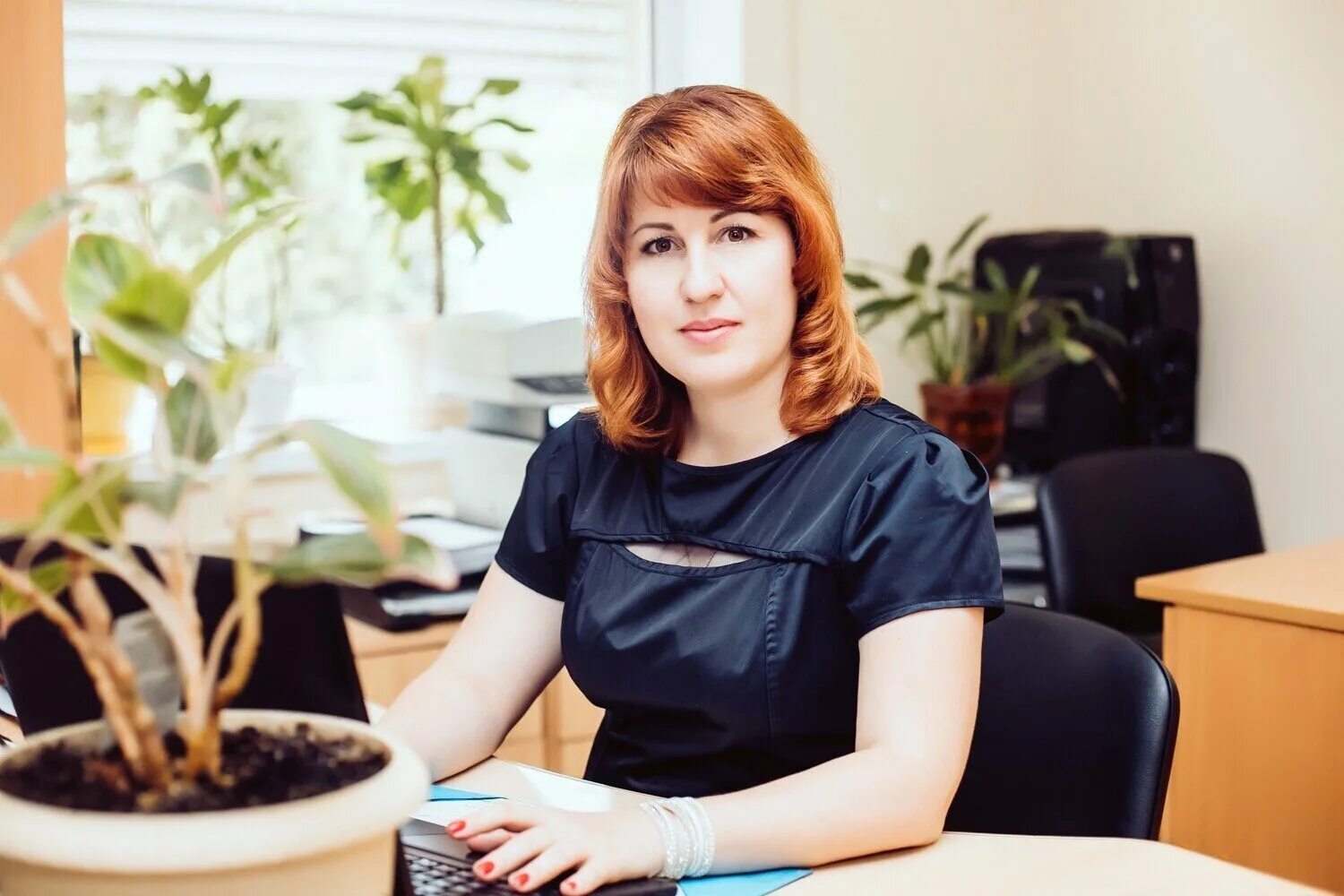 инженер охраны труда. ретивых елена сергеевна. ведущий специалист на предприятии. инженер по охране труда. менеджер по тендерам.