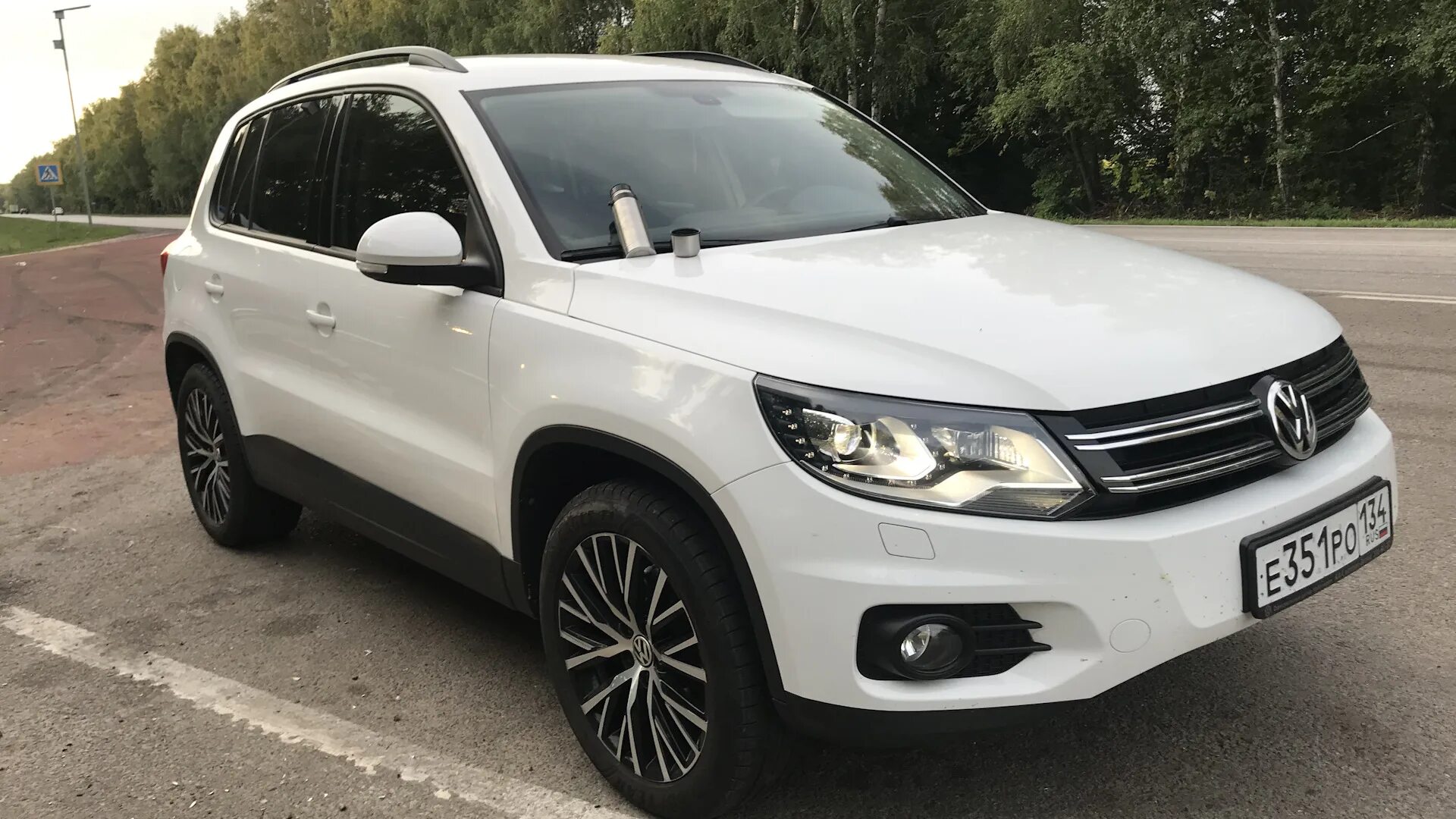 Белый матовый Тигуан 2. Volkswagen Tiguan старый. Тигуан старый кузов. Морда Фольксваген Тигуан 1. Volkswagen tiguan 2.0 tsi