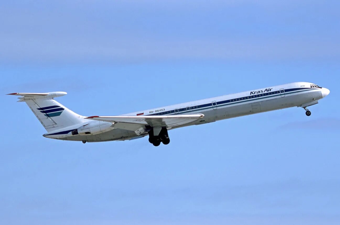 самолет ил-62м. ил-62 самолёт. пассажирский ил. самолет ил 96. самолёт президента россии ил 96.