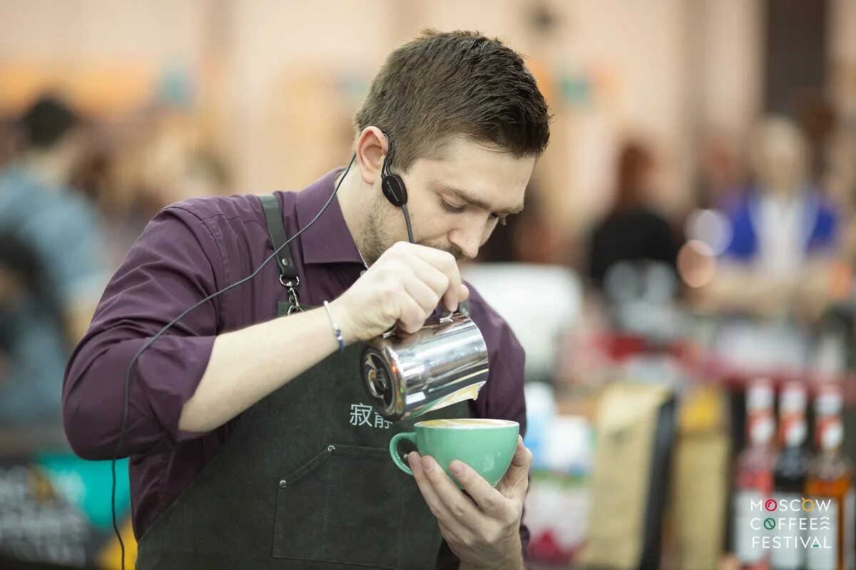 Кофе в кофейне. Блэквуд кофе в телеграмм. Территория кофе московская 9. Stars coffee киевская. Кофе в москве фото.