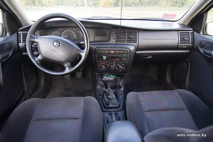 Опель вектра б салон. Opel Vectra 1999 салон. Opel Vectra b 1998 Торпедо. Опель Вектра б 1.6 салон. Opel Vectra b 2000 салон.