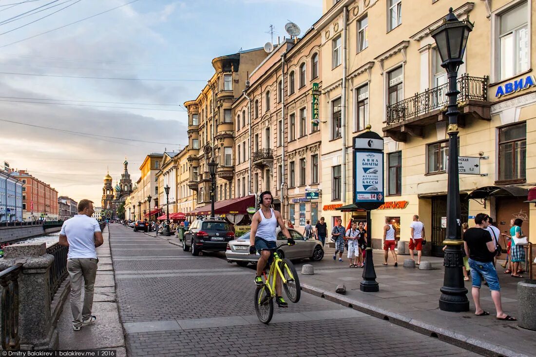 Стоит переезжать в санкт петербург