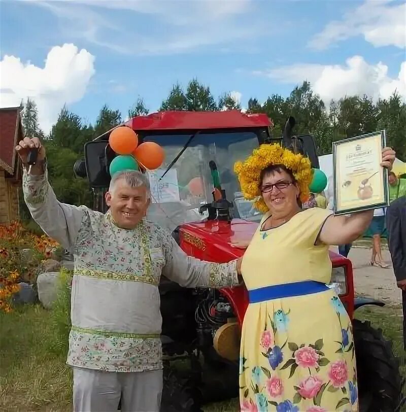 Мойка новгородская область. Пчеловоды Новгородской области. Деревня мойка. Деревня мойка Новгородской медовый дом. Новгородская область деревня мойка медовый.