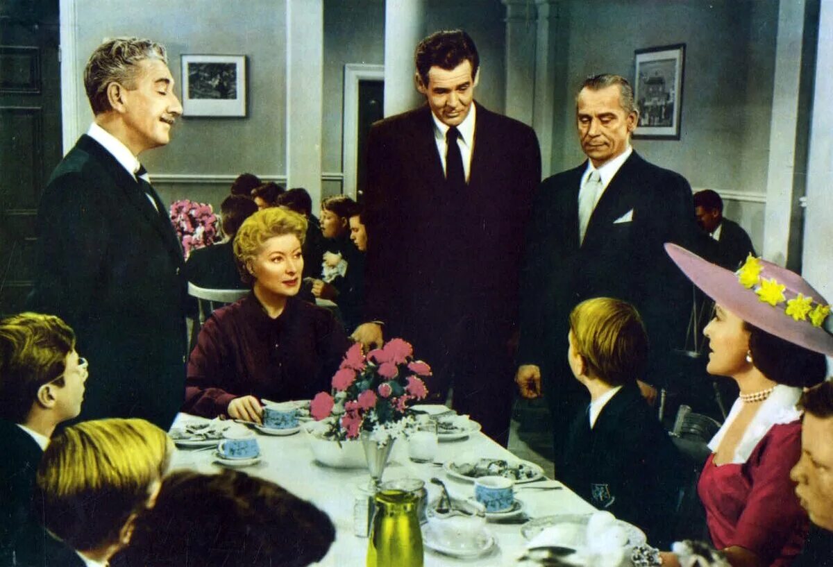 джек уорден 12 разгневанных мужчин. двенадцать мужчин. двенадцать мужчин. двенадцать разгневанных мужчин 1957. двенадцать мужчин.