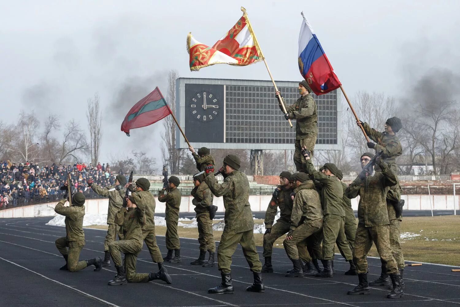 Армия приднестровья численность. Армия Молдавии Приднестровье. Приднестровская молдавская Республика армия. Приднестровье русские войска в Приднестровье. Вооружённые силы Приднестровской Молдавской Республики.