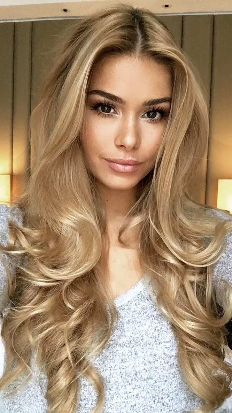 Magnifiques Ombré Hair Tendance 2017 Honey blonde hair color, Strawberry blonde 