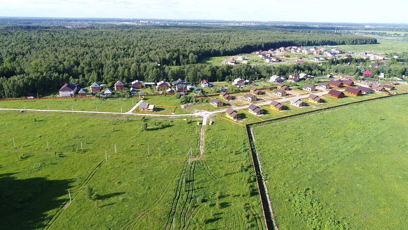 Участок без москва. Поселок Каменка в ТИНАО. ИЖС. Поселок ИЖС. Новая Москва ИЖС.