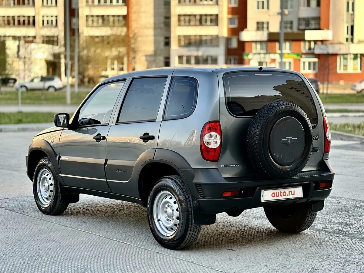 нива шевроле 2000г. Chevrolet niva 2011. шевроле нива пробег 190500. авто нижегородская область нива шевроле. авто нижегородская область нива шевроле.