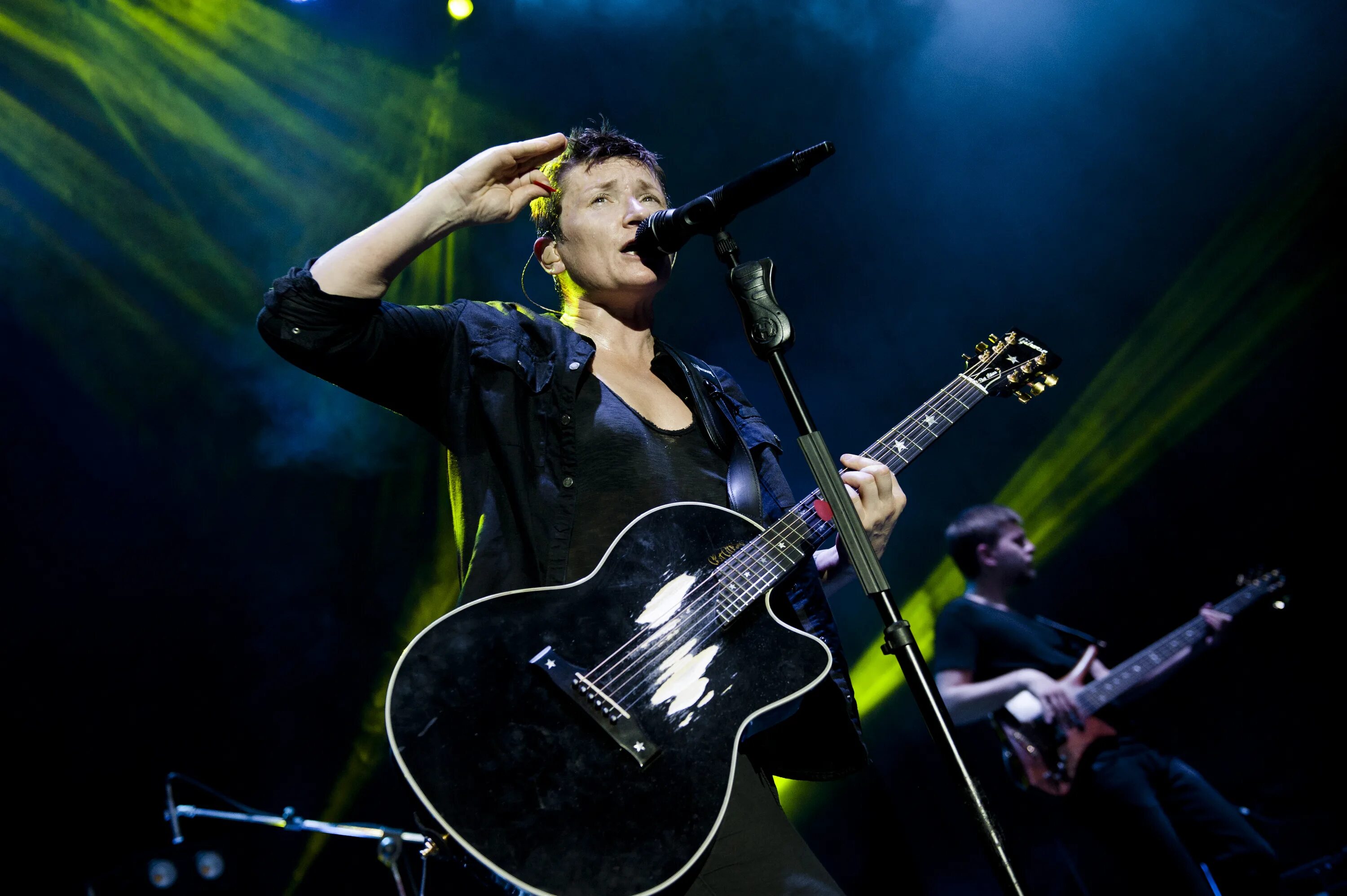 Ночные снайперы на гитаре. Ночные снайперы наотмашь. Диана арбенина секунду назад ноты для гитары. Группа ночные снайперы новосибирск. Диана арбенина 2009.