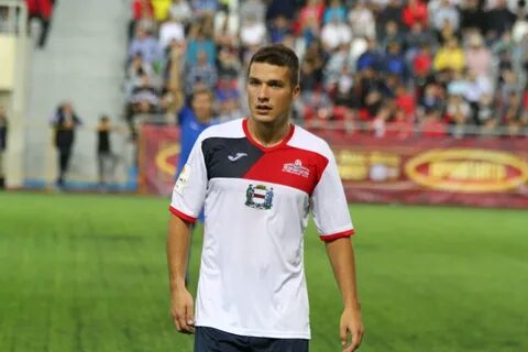 Футболист разбор