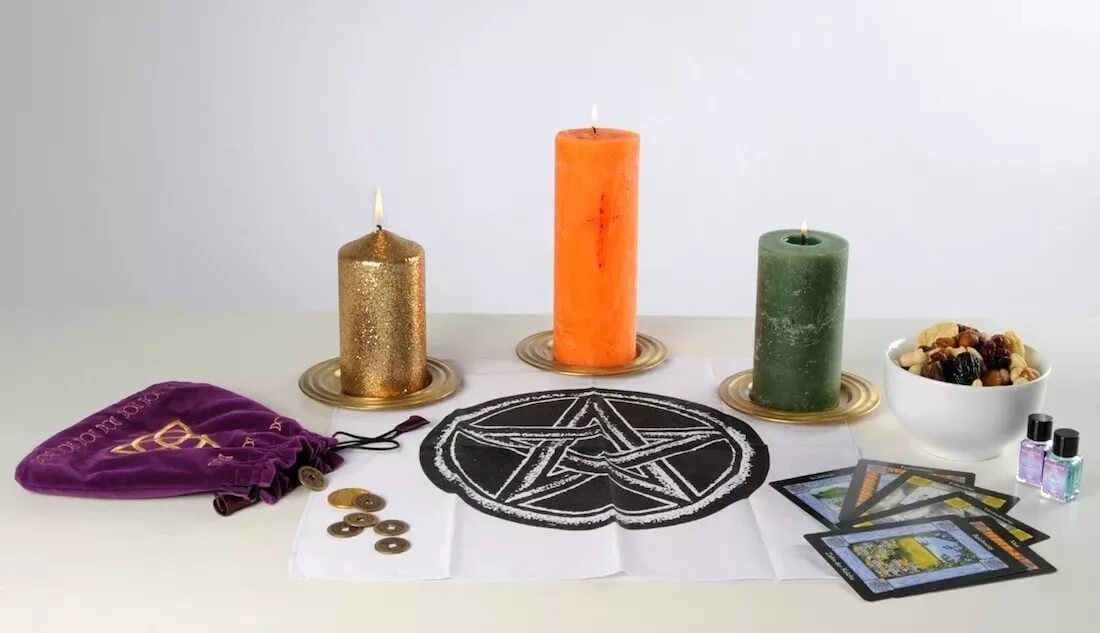 Ритуальные свечи. Магический ритуал. Штуки для ритуалов. Магия предметы. Номер ритуала