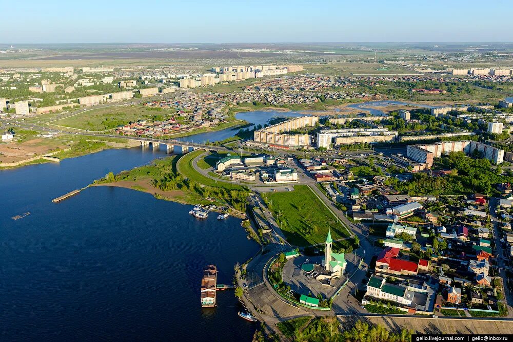 Сайты про челны. Река Мелекеска Набережные Челны. Набережная города Набережные Челны. Набережная ГЭС Набережные Челны. Набережные Челны набережная реки Мелекесска.