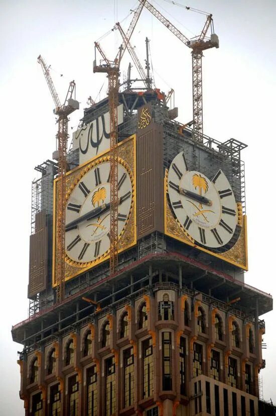 Самых больших часов. Огромные часы. Гигантские часы. Самые большие башенные часы. Самые огромные часы.