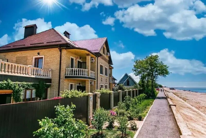 Картинки КОТТЕДЖИ НА БЕРЕГУ МОРЯ КРАСНОДАРСКИЙ КРАЙ