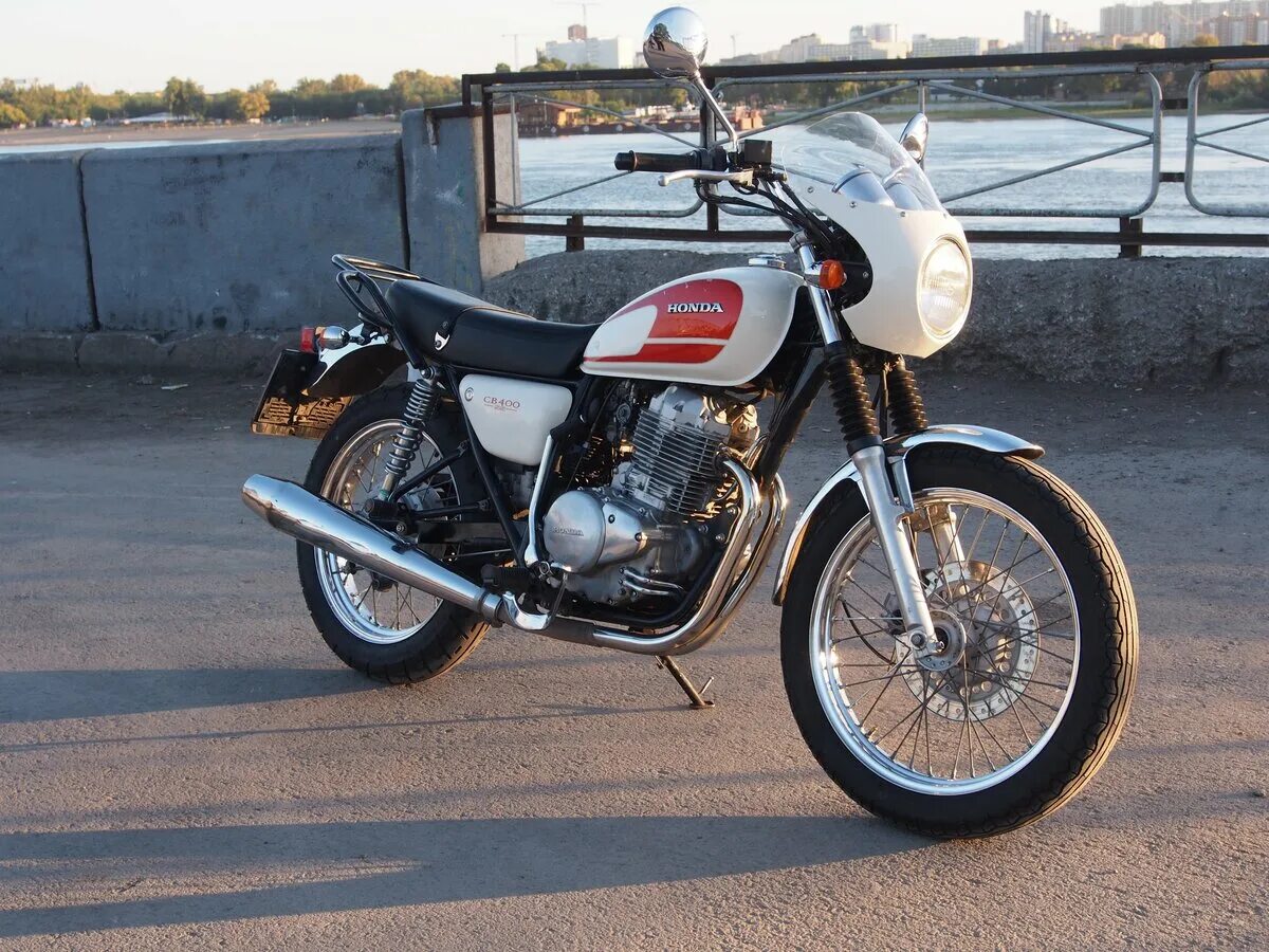 Кубы сс. Honda 400ss. Хонда CB 400 SS. Хонда св 400 СС. Хонда ЦБ 400 СС.