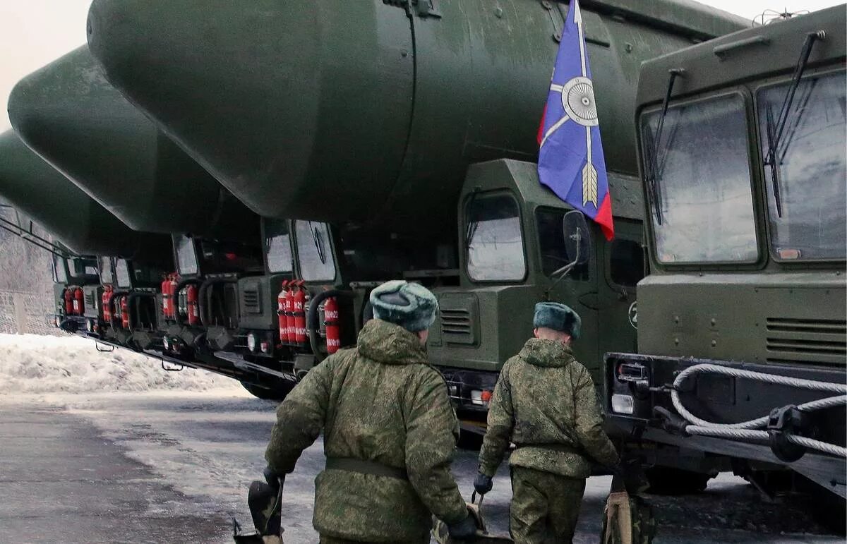 Ракетно космические войска стратегического назначения. Ракетный комплекс ярс марий эл. ракетные дивизии рвсн россии. ракетные войска стационарного базирование. рвсн мобильного базирования.