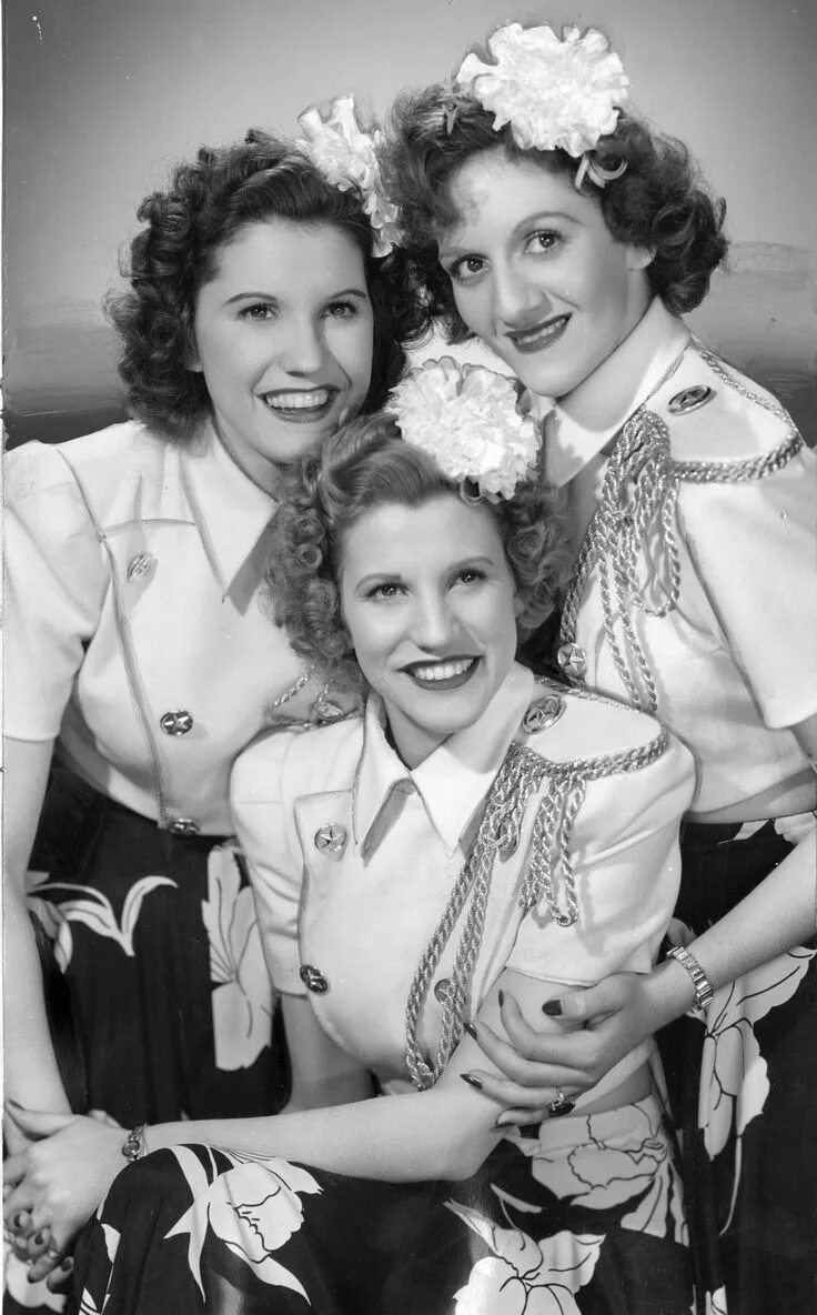 Сёстры Эндрюс. Патти сестры Эндрюс. The Andrews sisters в старости.