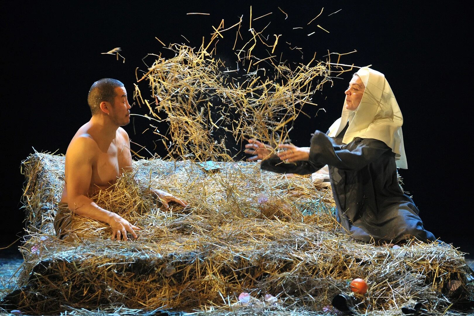 1971. Декамерон театр гоголя москва. Декамерон тавиани. Театр калягина декамерон. Декамерон тавиани.