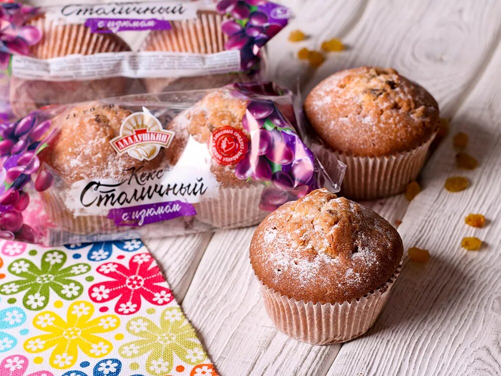 печенье в коробках весовое ассортимент. маффин с шоколадной крошкой. кекс. печенье ассорти с начинкой. кекс барнаул.