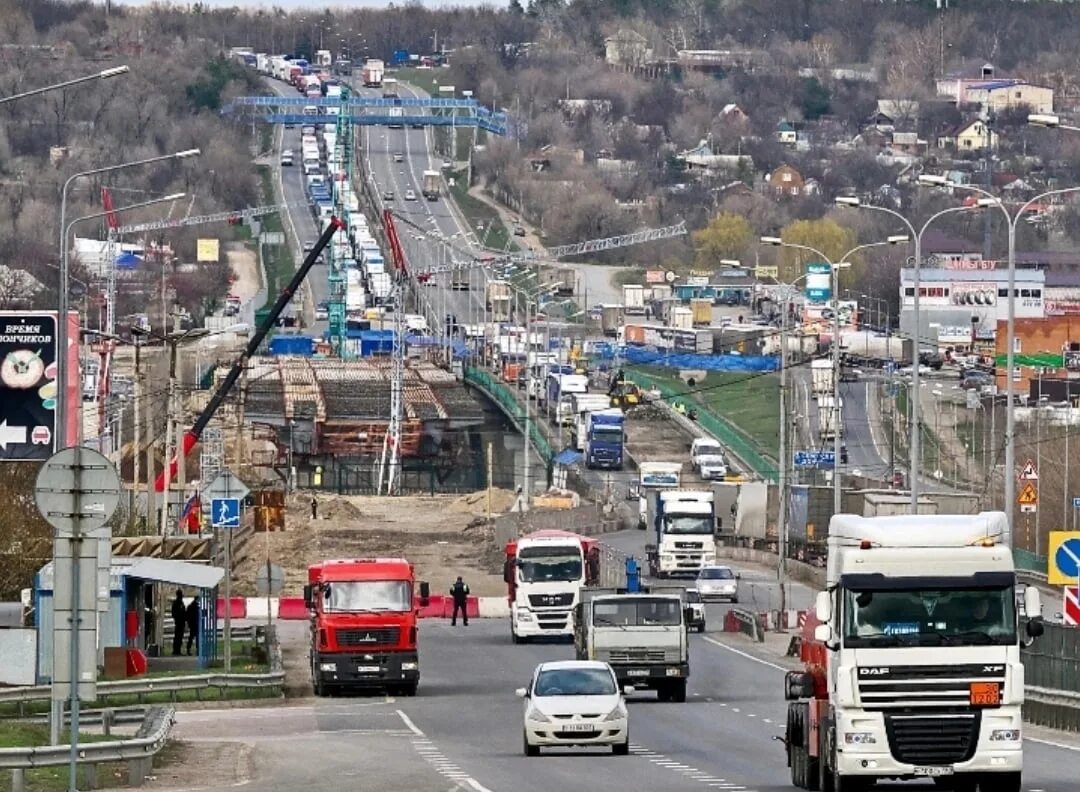 Каменск шахтинский м4. Мост через Северский Донец в Каменске-Шахтинском м4. М4 Дон Каменск Шахтинский. Трасса м4 Каменск Шахтинский. Мост Шахтинский.