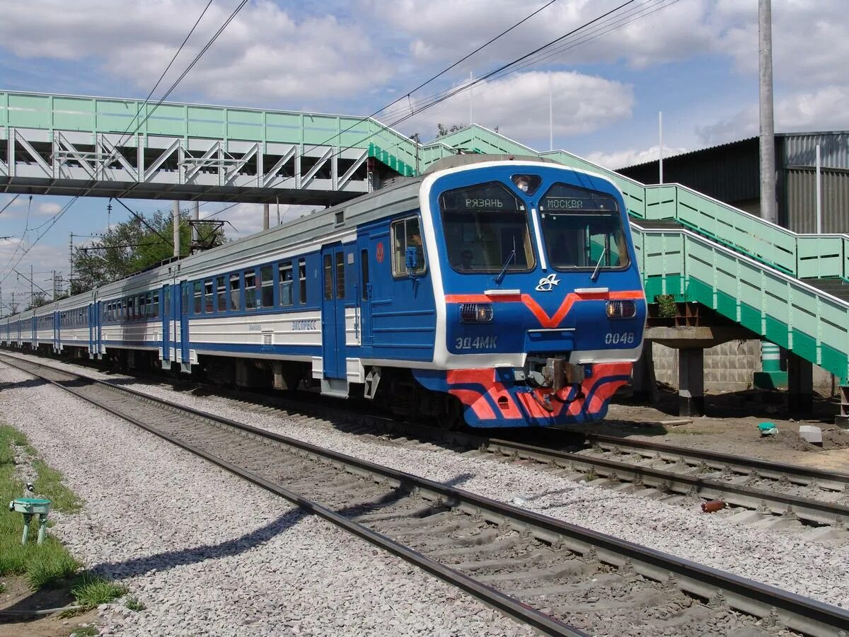 эд4м мжд. эд4м-0091 сузуки. электропоезд эм2 ржд. электропоезд михнево. эм2-031.