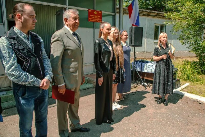 Военный госпиталь 1586 кубинка. Госпиталь кубинка 10. Кубинка военный городок. Кубинка 10 военный городок. Храм кубинка 10.