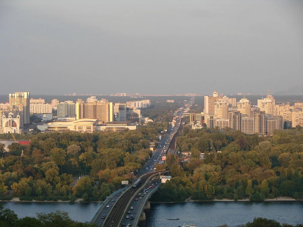 Броварской проспект Киев. Левобережный Киев. Киев правый берег Днепра.