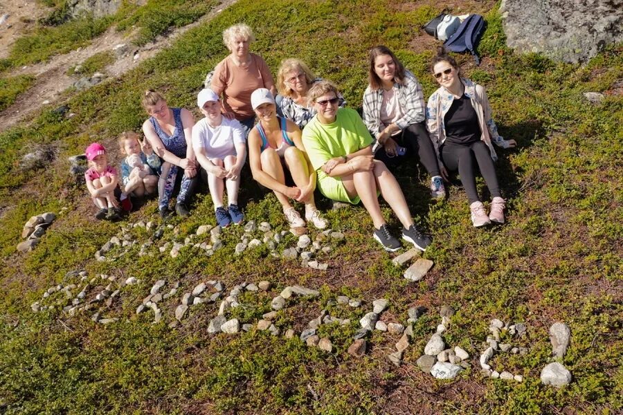 Расписание 110 автобуса мурманск. Спортивного воскресенья. Кольский 230. Расписание 110 автобуса мурманск молочный 2022 зимнее. Расписание 110 автобуса мурманск.