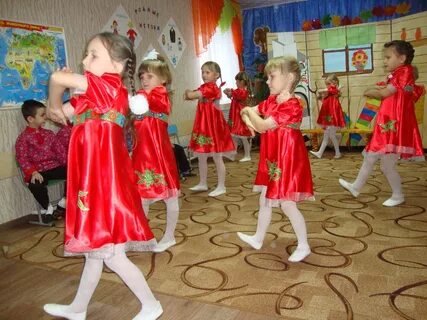 Утренник в школе сценарий
