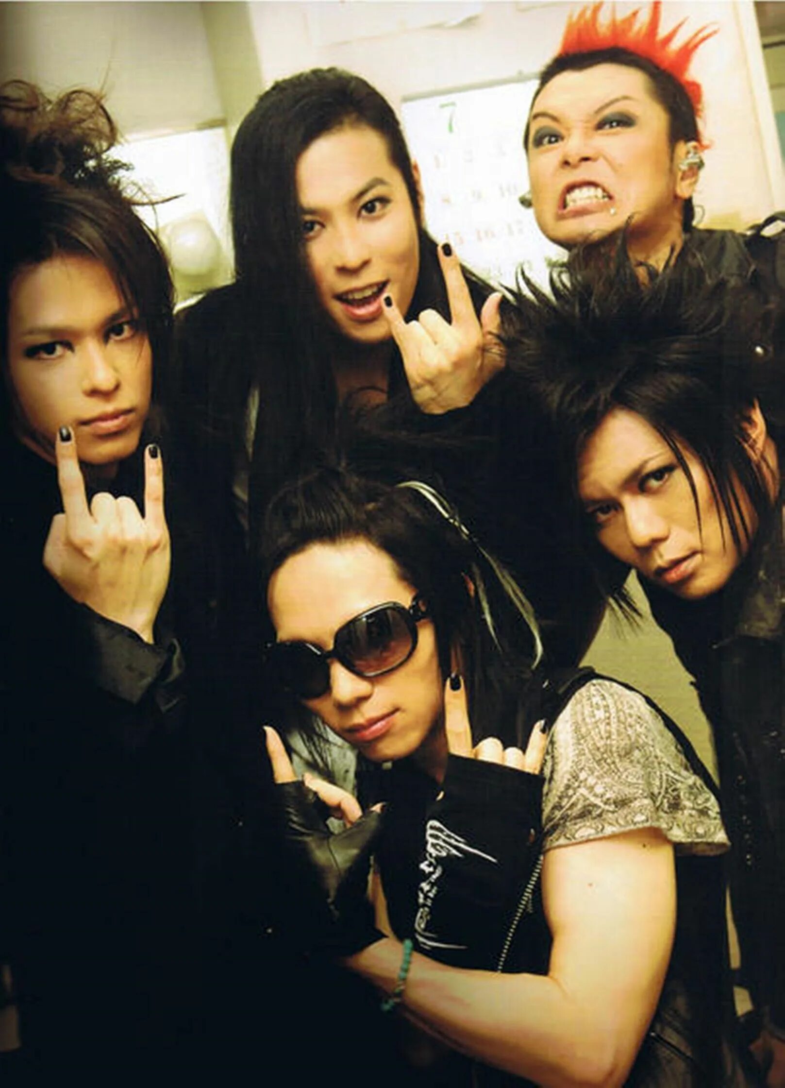 Cherry group. Ясу acid black cherry. acid группа. cherry acid фулл. acid black cherry mascot.
