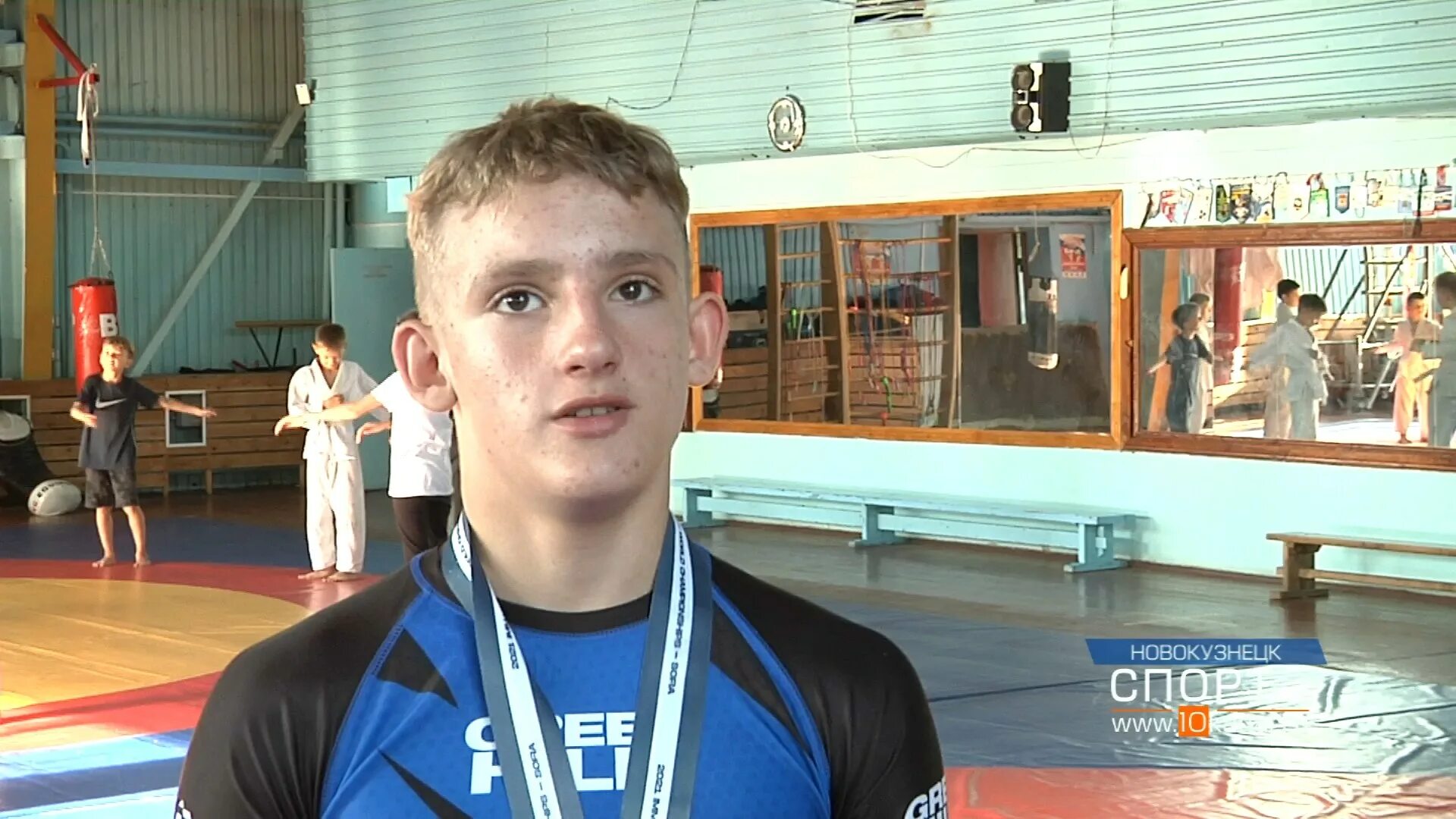 Мма в некрасовке. Тимофей неер новокузнецк. Mma_patriot новокузнецк. Соревнования в омске 2021 по мма среди юношей 16 лет. Мма патриот новокузнецк.