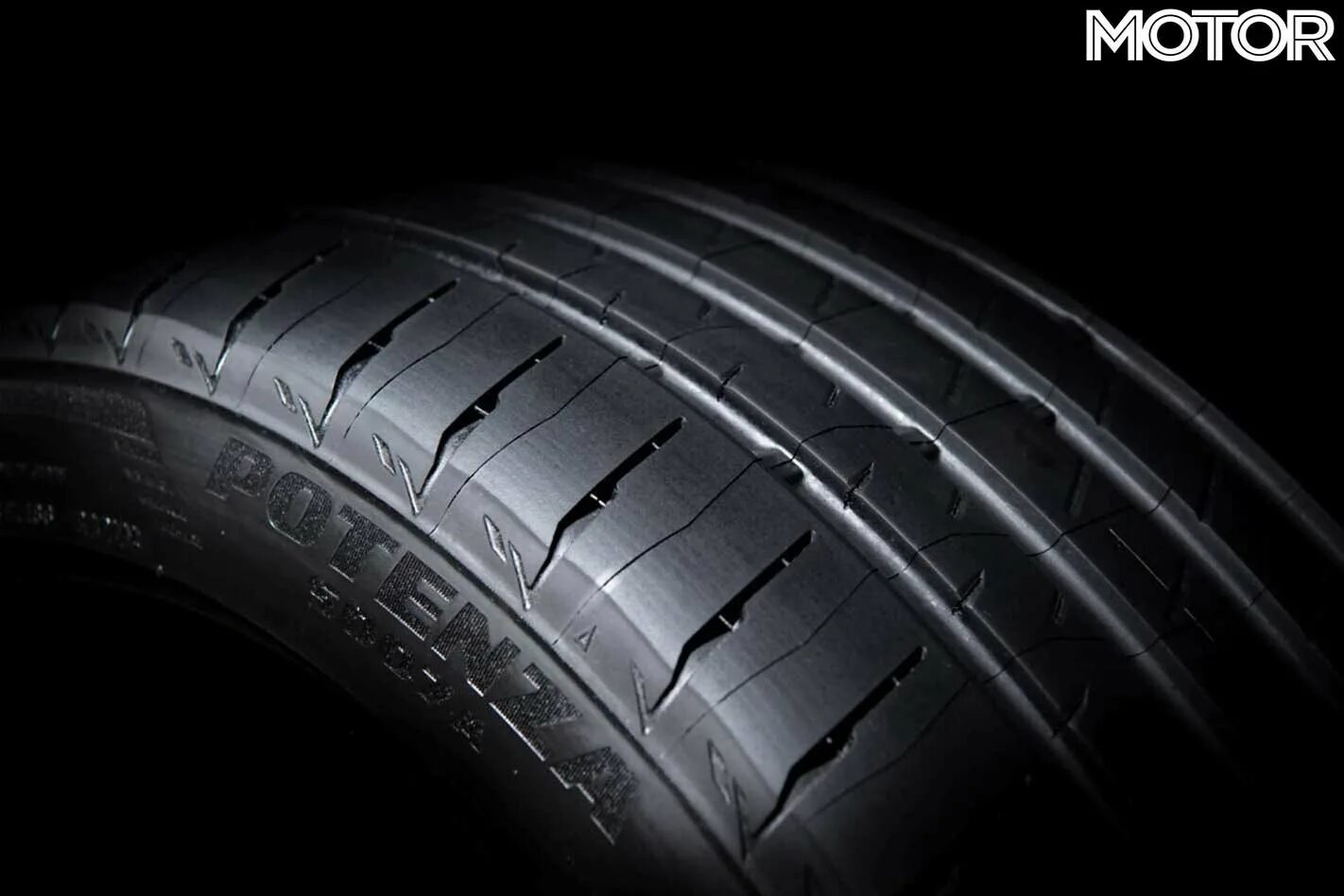 Bridgestone potenza sport xl. Бриджстоун Потенза 007. Bridgestone potenza Sport 265/40 r21 105y XL. Bridgestone potenza s007a TL. Bridgestone235/40 r20 Bridgestone potenza Sport 96y XL.