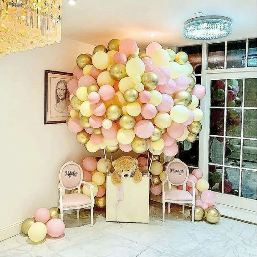 Фотозона с воздушными шарами. Бэби Шауэр шар. Украшение дня рождения шарами. Украшение комнаты воздушными шарами. Стильное украшение шарами.