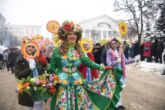 Костюм Масленицы. Наряд на Масленицу. Елстюи весны на Масленицу. Костюм весны на Масленицу взрослый. Сценарий выход весны