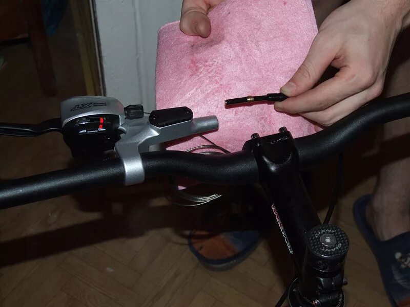 Sram code rsc ручка. Ремонт гидравлического тормоза велосипеда. Прокачка тормозов sram guide. Ремонт гидравлического тормоза велосипеда. Оливка гидравлического тормоза shimano.