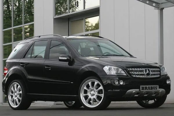Мерседес бенц мл 5.8 brabus фото автомобиля Mercedes-Benz ML Brabus 2009 "Monoblock Q" Add-On / Replace