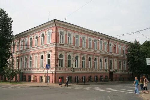 Школа 3 горького