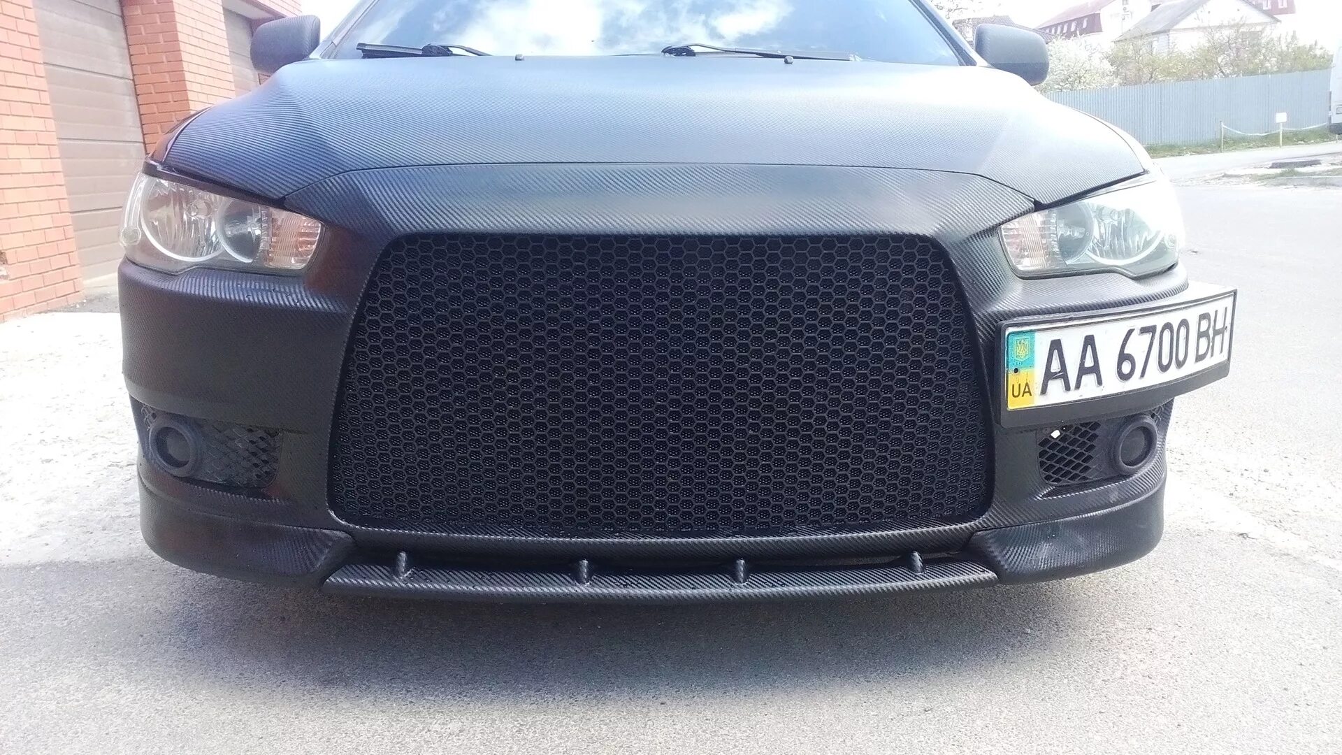 Решетки для лансер 10 рестайлинг. Цельная решетка лансер 10. Решетка бампера лансер 10. Решетка лансер 10. Решетки для лансер 10 рестайлинг.