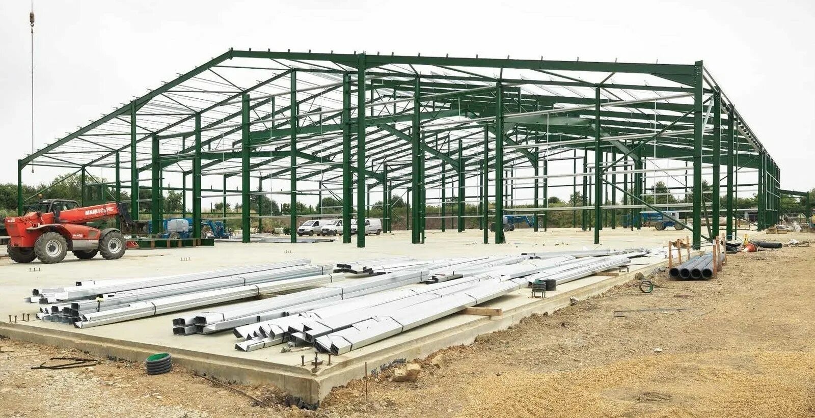 производственные здания монтаж. строительные металлоконструкции. производственные здания монтаж. легковозводимые промышленные конструкции. каркасные здания из металлоконструкций.