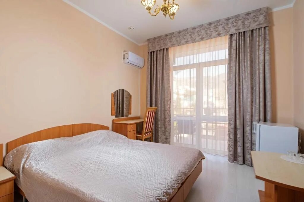 Отель Cruise 4*, Кострома, цены от 5100 руб. 101Hotels.com