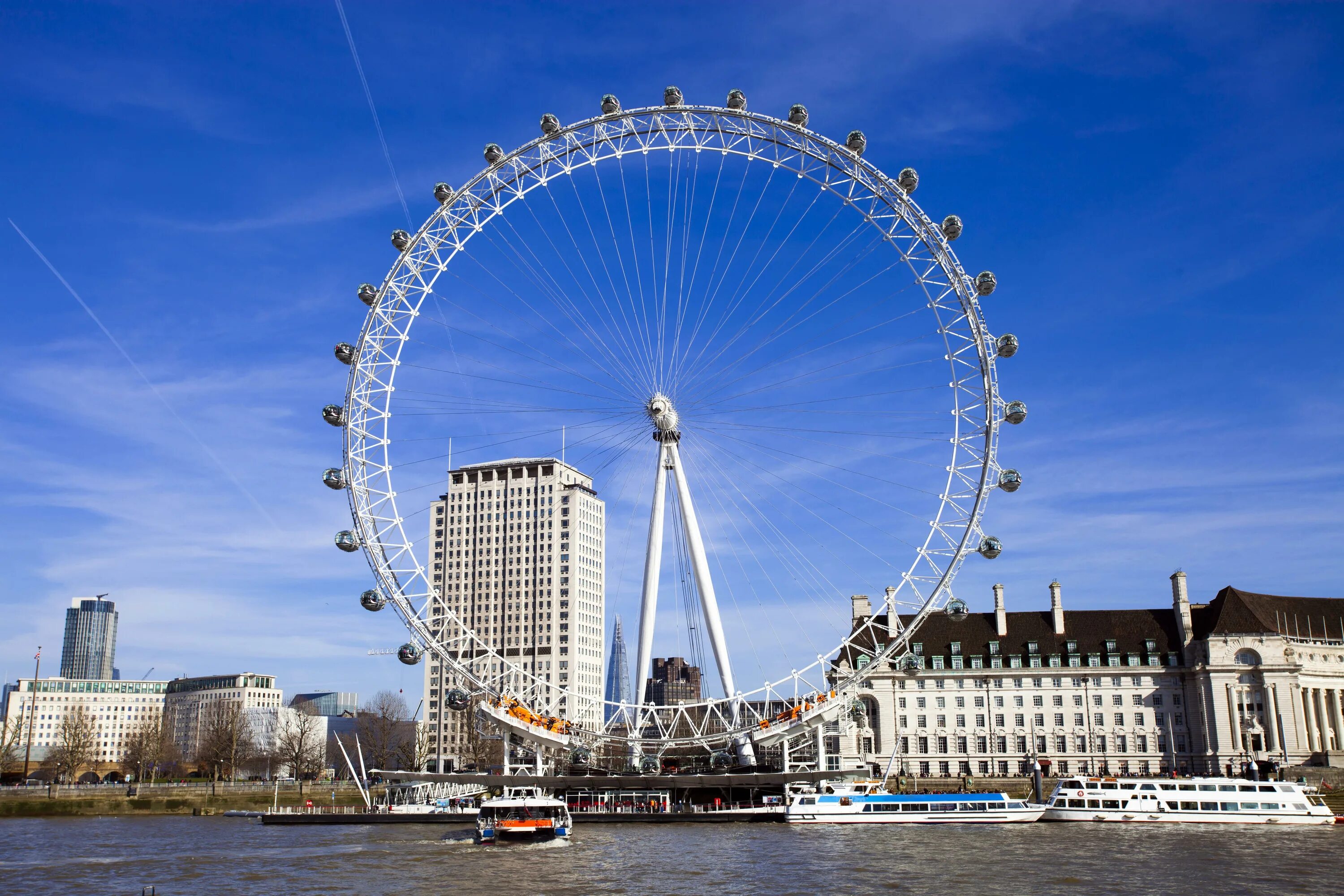 One of the london s. Лондонский глаз London Eye. Пикадилли Лондонский глаз. London Eye диаметр колеса. Карусель обозрения в Лондоне.