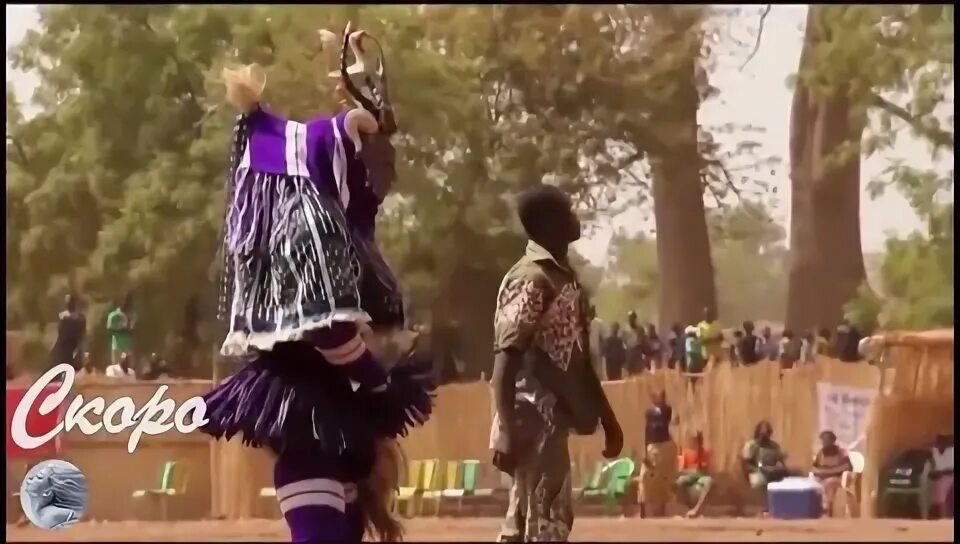 чубчик кучерявый танец. африканский танец заули. танец заули африка. песня чубчик кучерявый группа одесса. чубчик кучерявый банд.